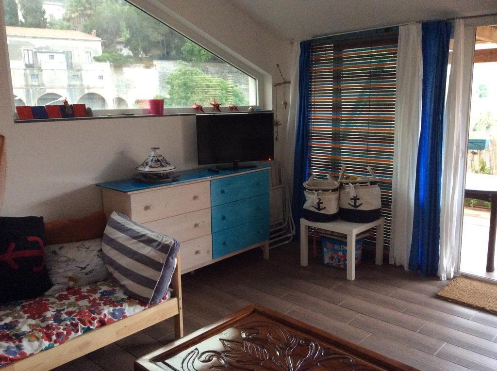 Taormina Stationhouse Daire Dış mekan fotoğraf
