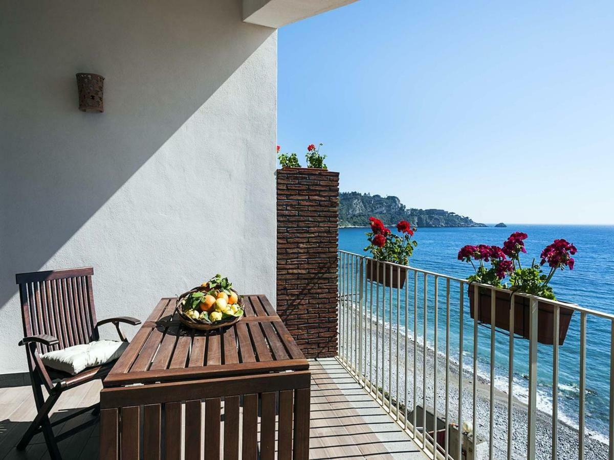 Taormina Stationhouse Daire Dış mekan fotoğraf